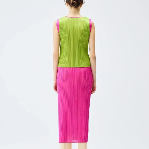 Lucid Pleats