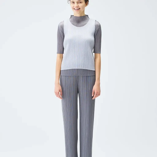 Lucid Pleats