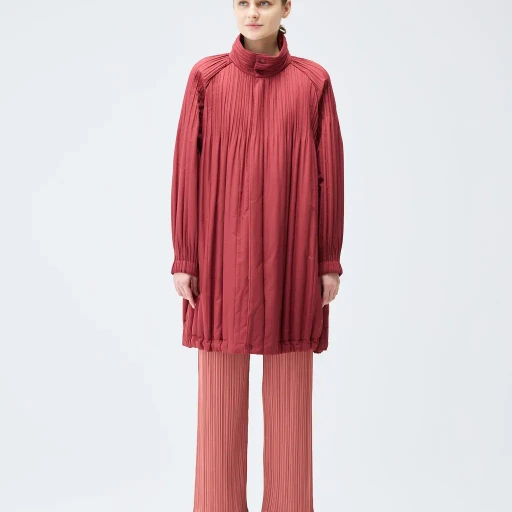 Padded Pleats Coat