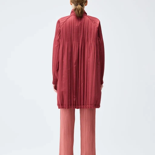 Padded Pleats Coat