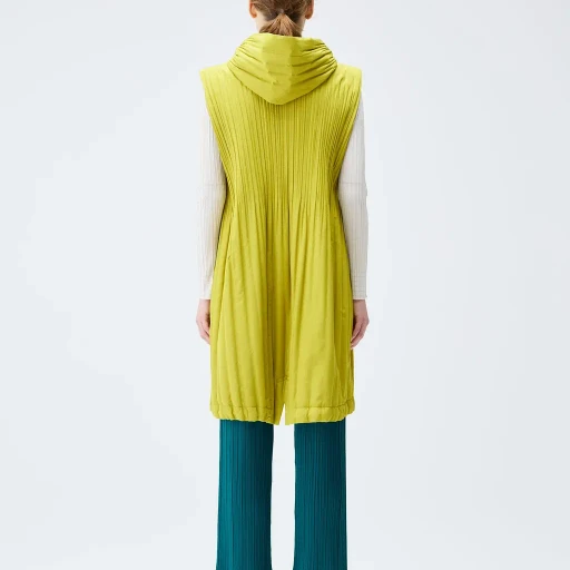 Padded Pleats Coat