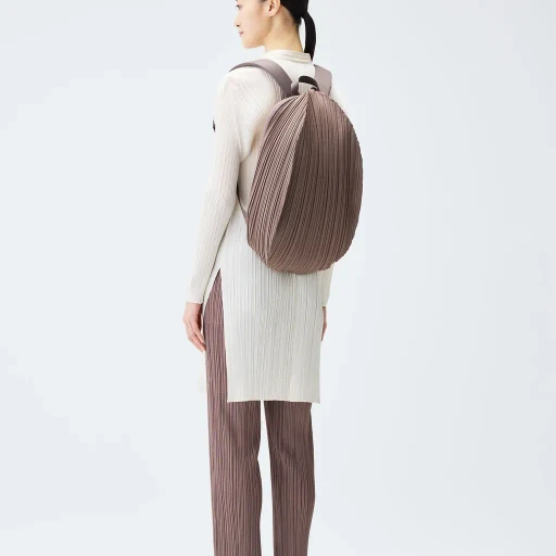 Oval Pleats Backpack