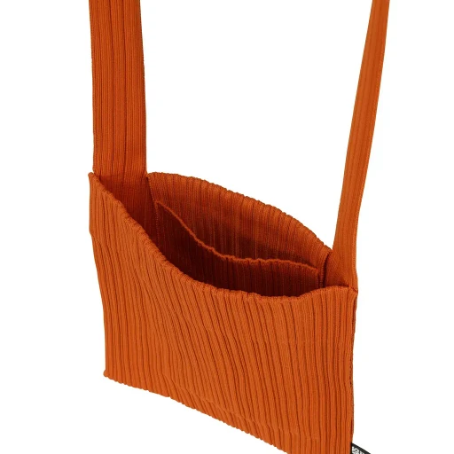 Crepe Knit Bag