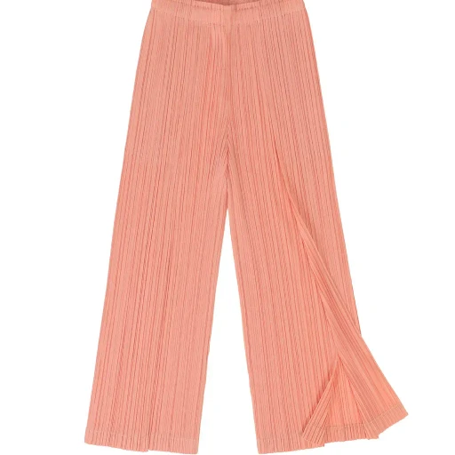 Ramie Pleats