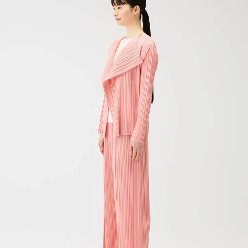 Ramie Pleats