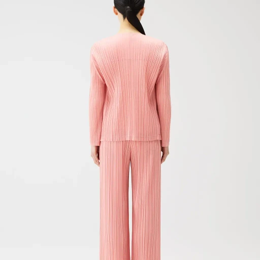Ramie Pleats