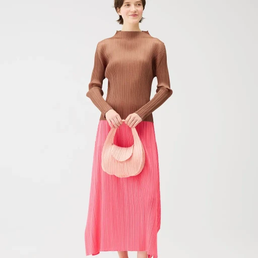 Pleats Seeds Bag