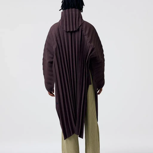 Edge Coat Light