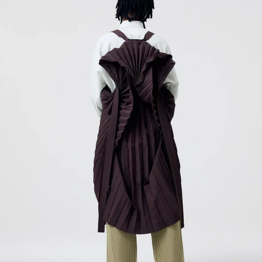 Edge Coat Light