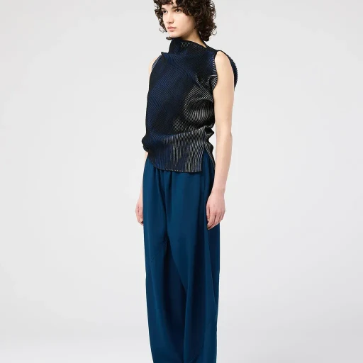 Facet Knit