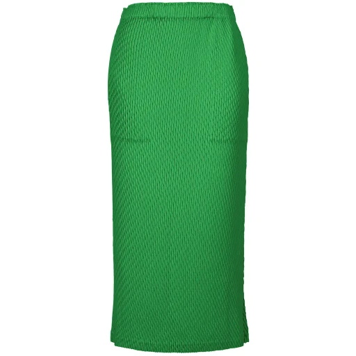 Sleek Pleats