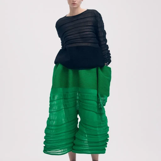 Moving Knit