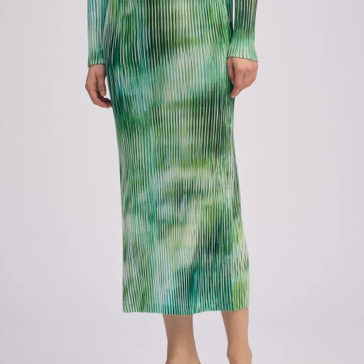 Obscure Pleats