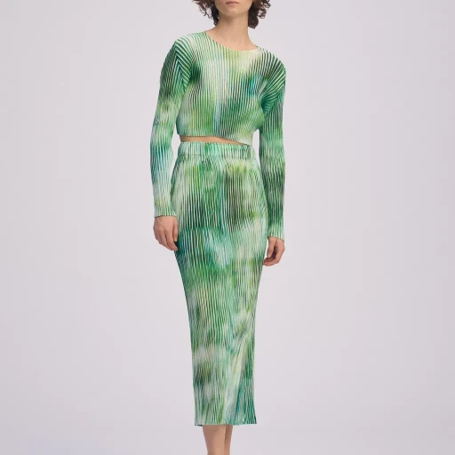 Obscure Pleats