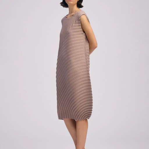 Circle Pleats Pb