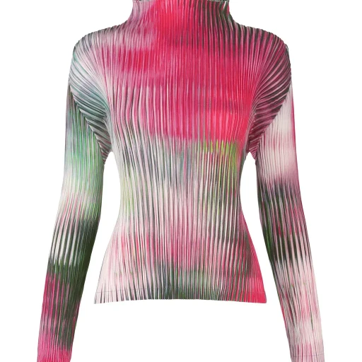 Obscure Pleats