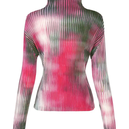 Obscure Pleats