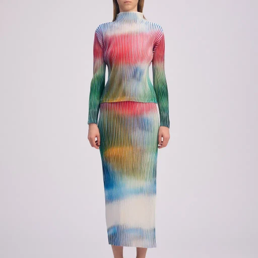 Obscure Pleats