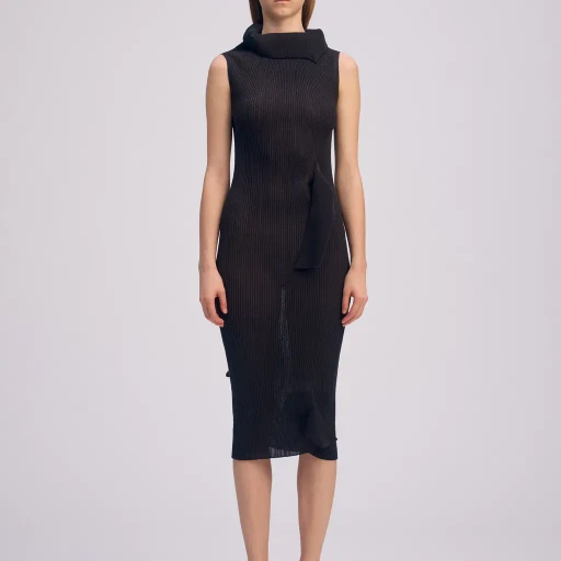 Adventitious：High-Necks