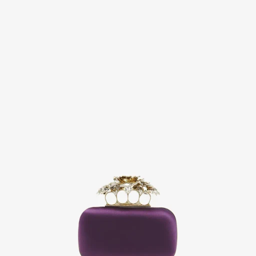 Carnation Knuckle Clutch