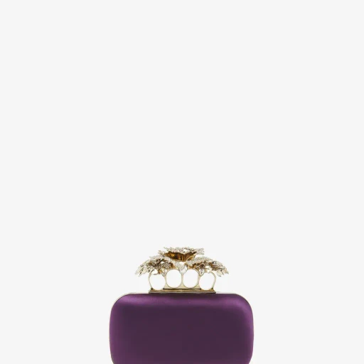 Carnation Knuckle Clutch
