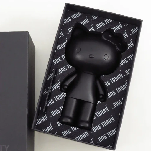 Hello Kitty Black Solid