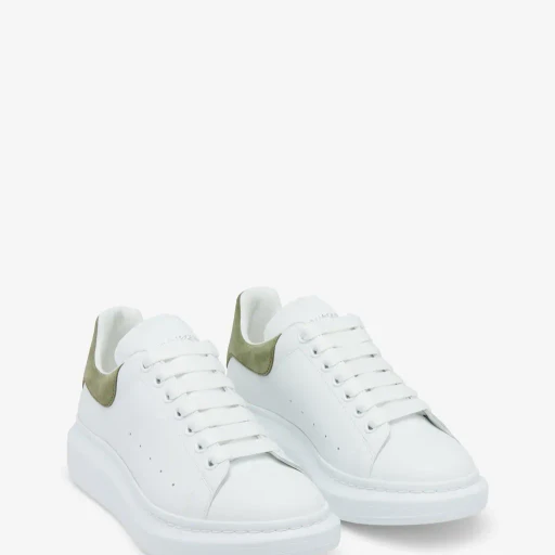 Oversized Sneaker