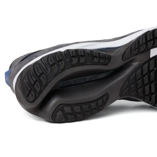 Mizuno “Wave Rider β” For Graphpaper