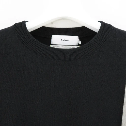 Fine Wool Intarsia Knit