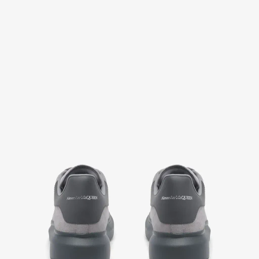 Oversized Sneaker