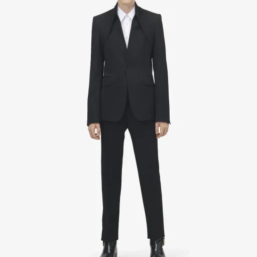 Reverse Lapel Single-Breasted Jacket
