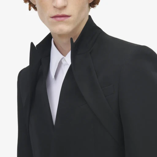 Reverse Lapel Single-Breasted Jacket