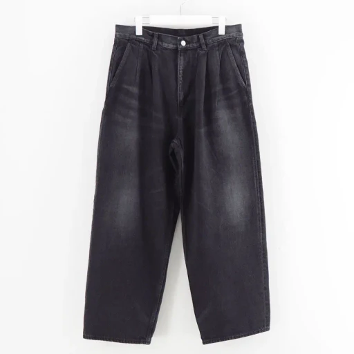 Selvage Denim Two Tuck Pants