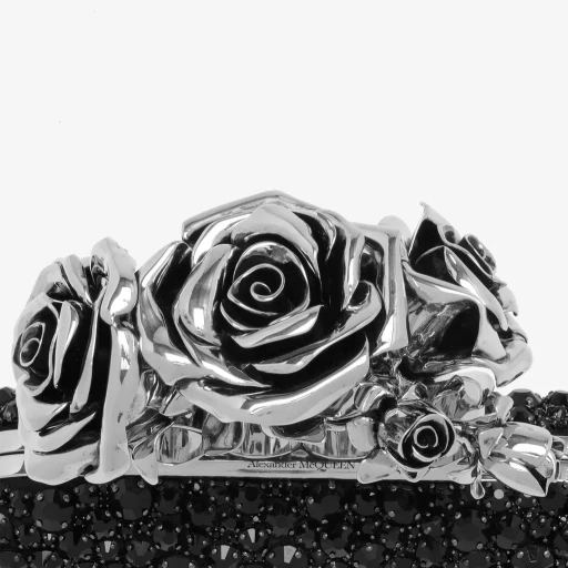 Rose Knuckle Clutch