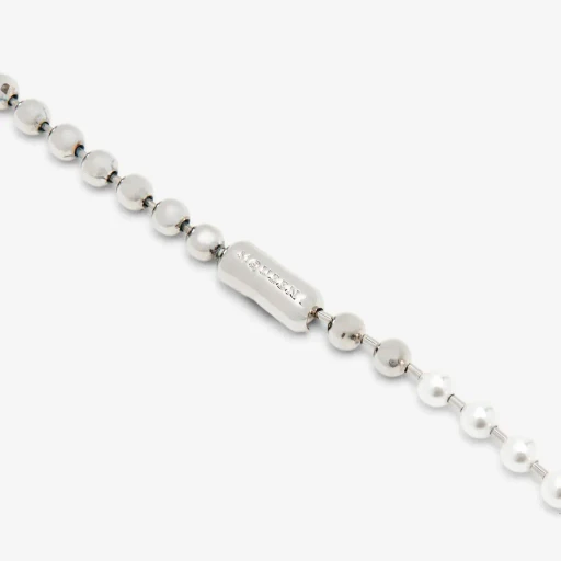 Skull & Pearl Necklace