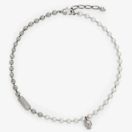 Skull & Pearl Necklace