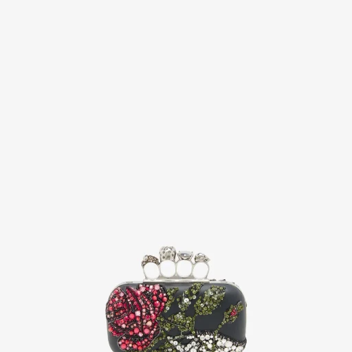 Skull Knuckle Clutch
