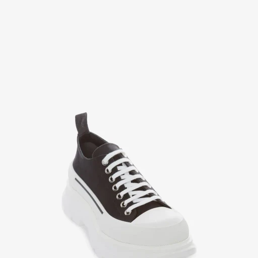 Tread Slick Lace Up
