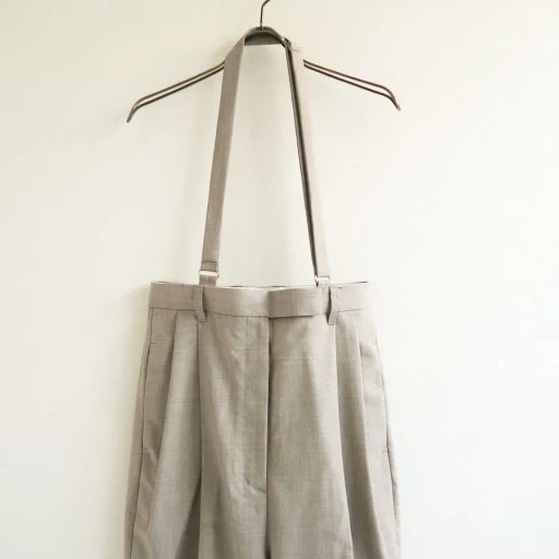 Suspender Tuck Pants