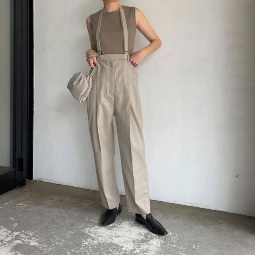Suspender Tuck Pants