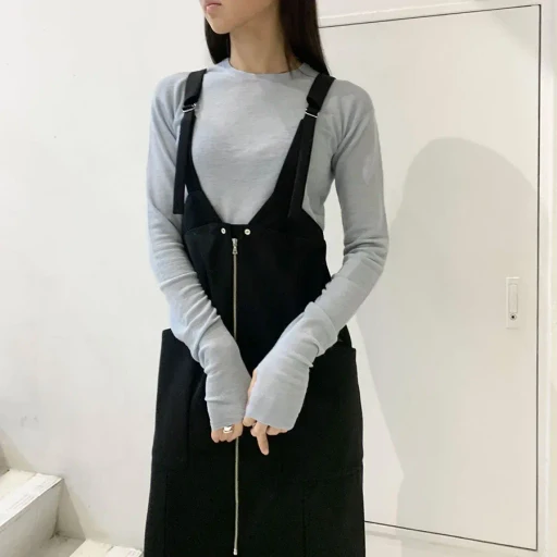 Long Sleeve Knit