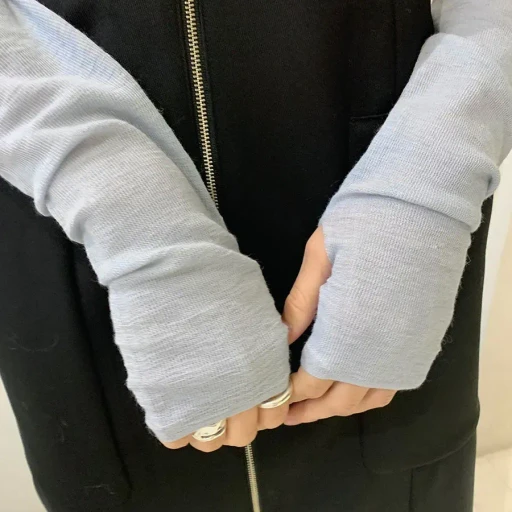 Long Sleeve Knit