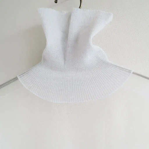 Sukeru Sheer Knit