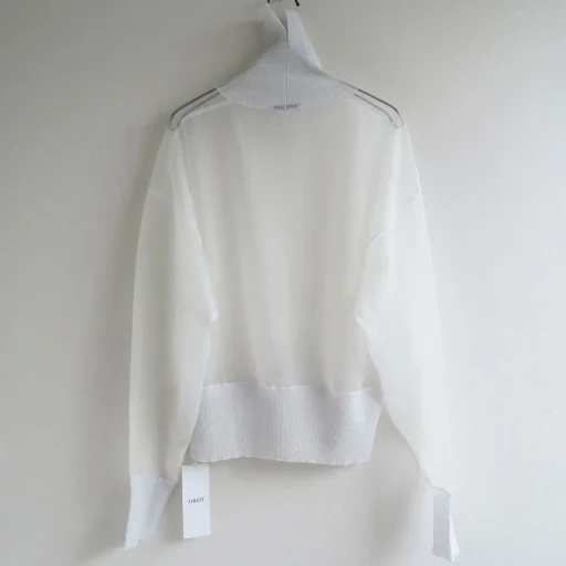 Sukeru Sheer Knit