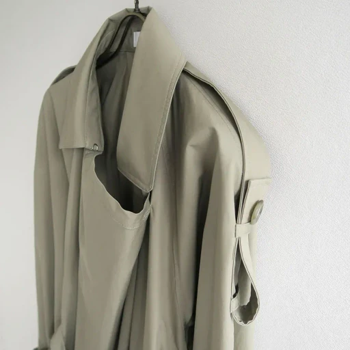 Gimmick Dress
