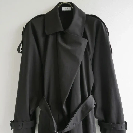 Gimmick Dress
