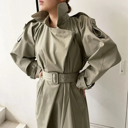 Gimmick Dress