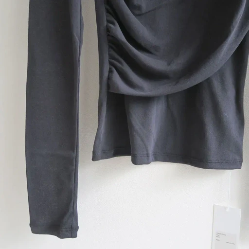 Skin Touch Long Sleeve