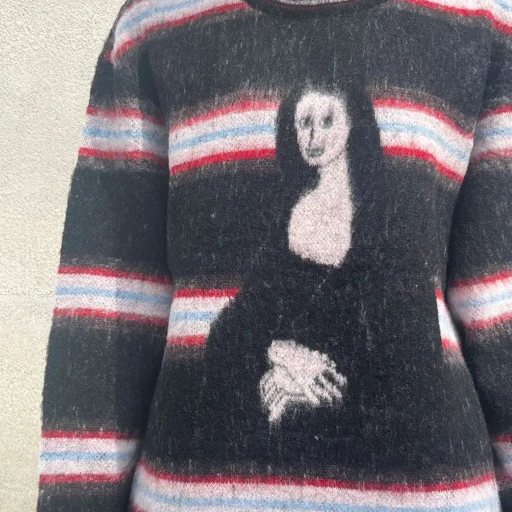 Fluffy Mona