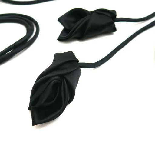 Floral Motif Silk Belt